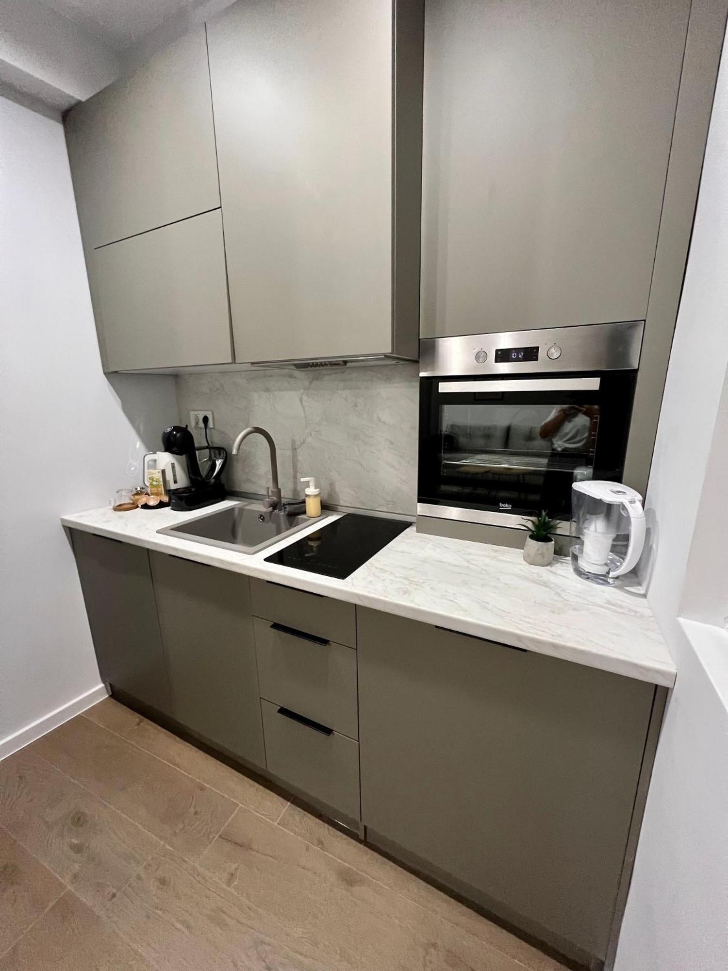 Vanquish Central Apartment Varna Exterior foto